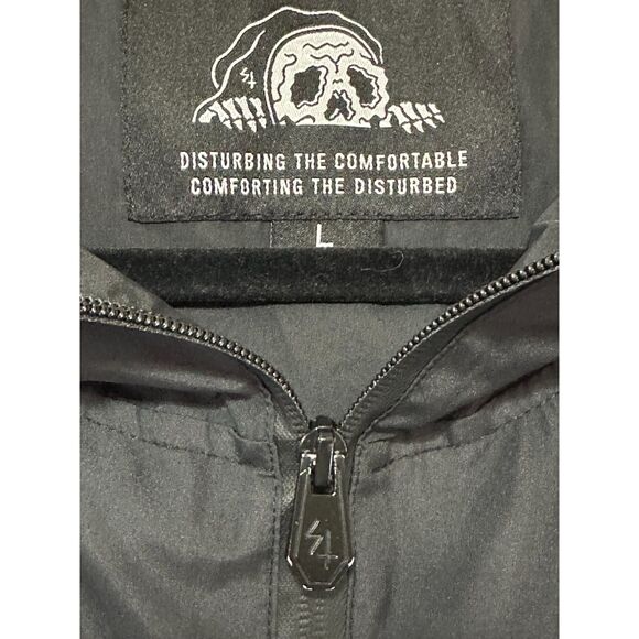 Sketchy Tank Disturbing The Comfortable Men's 1/4 Zip Hooded Jacket Size L - Picture 2 of 4